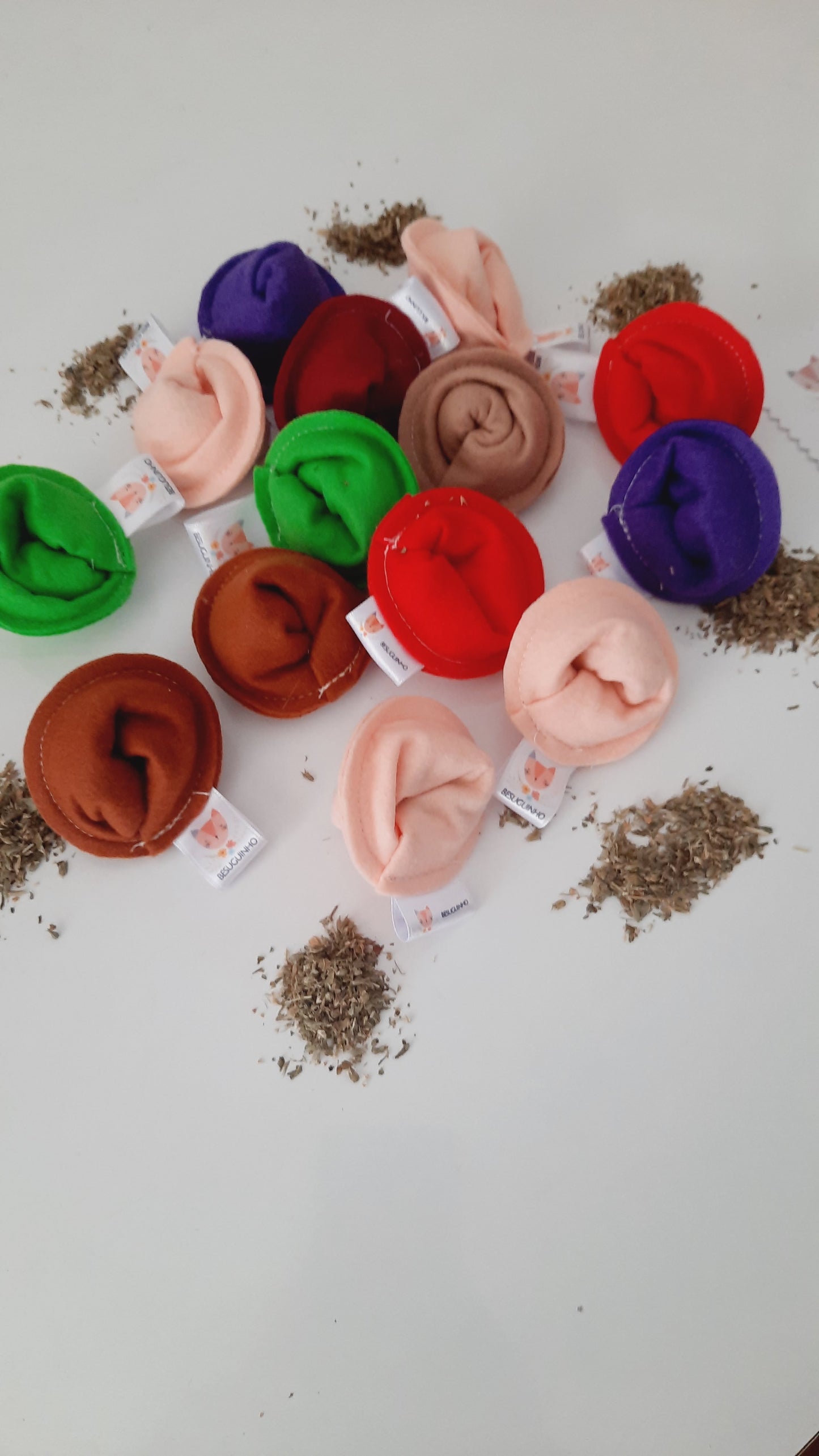 Brinquedo com catnip | Toy catnip